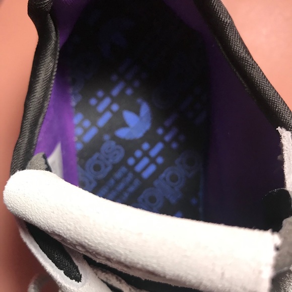 Adidas Women Shoes - Picture 4 of 5